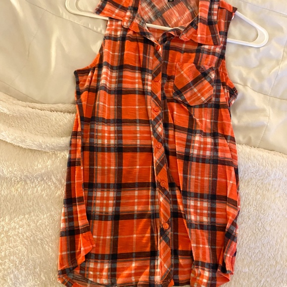 Flannel shirt - Picture 2 of 2